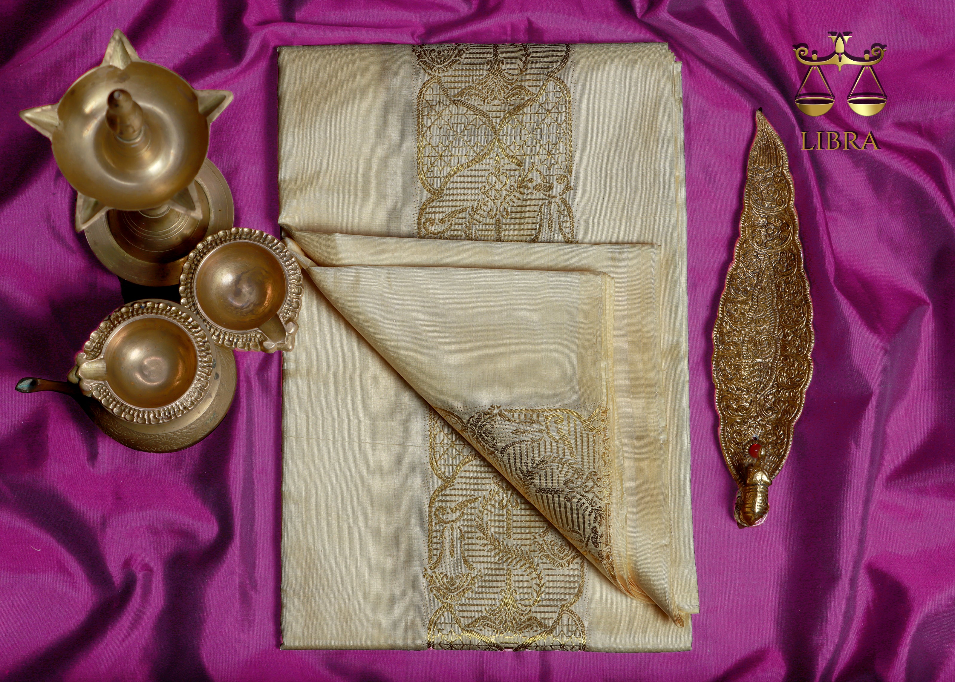 Libra Zodiac Handloom Pure Mulberry Silk Dhoti white mundu vesti Temple Indian wedding dhoti Designer men's dhoti Wedding silk dhoti Men's ethnic Festival men Handwoven