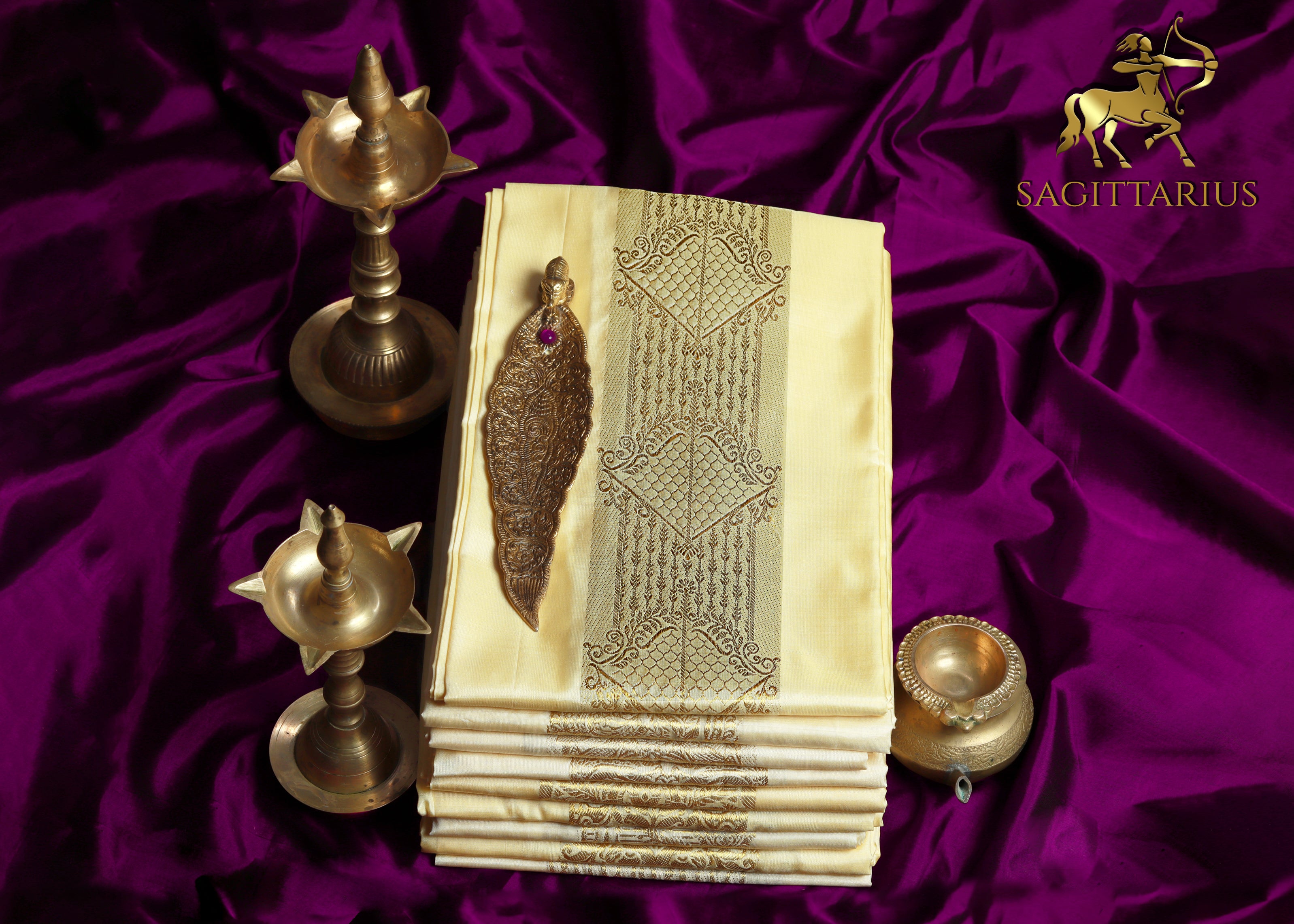 Sagittarius Zodiac Handloom Pure Mulberry Silk Dhoti white mundu vesti Temple Indian weadding dhoti Designer men's dhoti Wedding silk dhoti Men's ethnic Festival men Handwoven Mughal